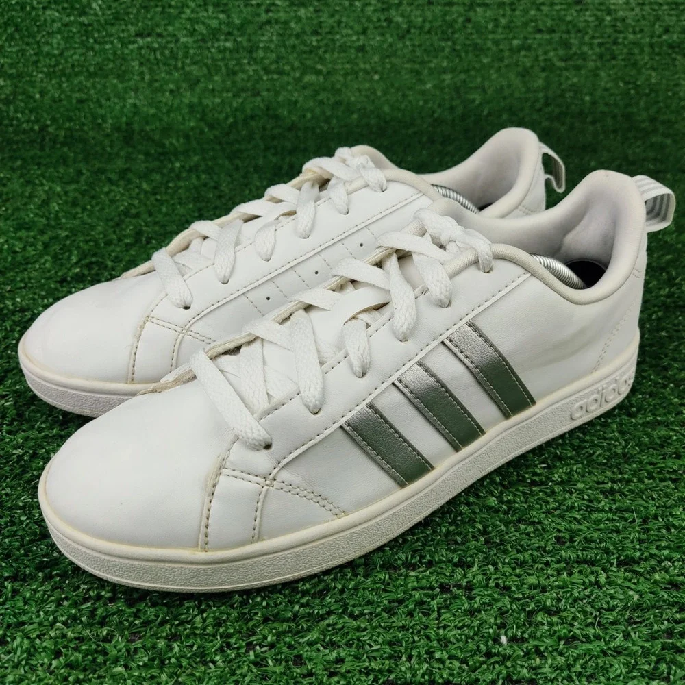 Adidas Sneakers Womens 7 White BB7248 Grand Court Metallic Silver Stripes